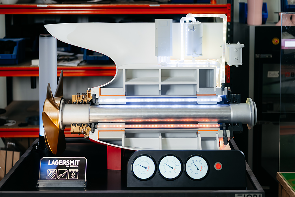 Eindresultaat beursmodel doorsnede schroef schip